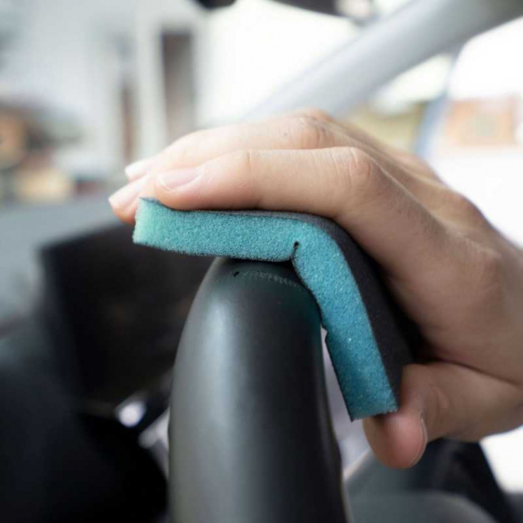 Steering wheel kit Colourlock Reparera sliten ratt